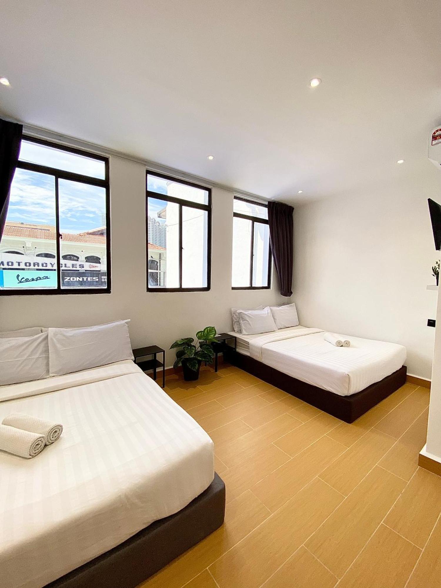 The 6N By Sky Hive Hotel George Town Exterior foto