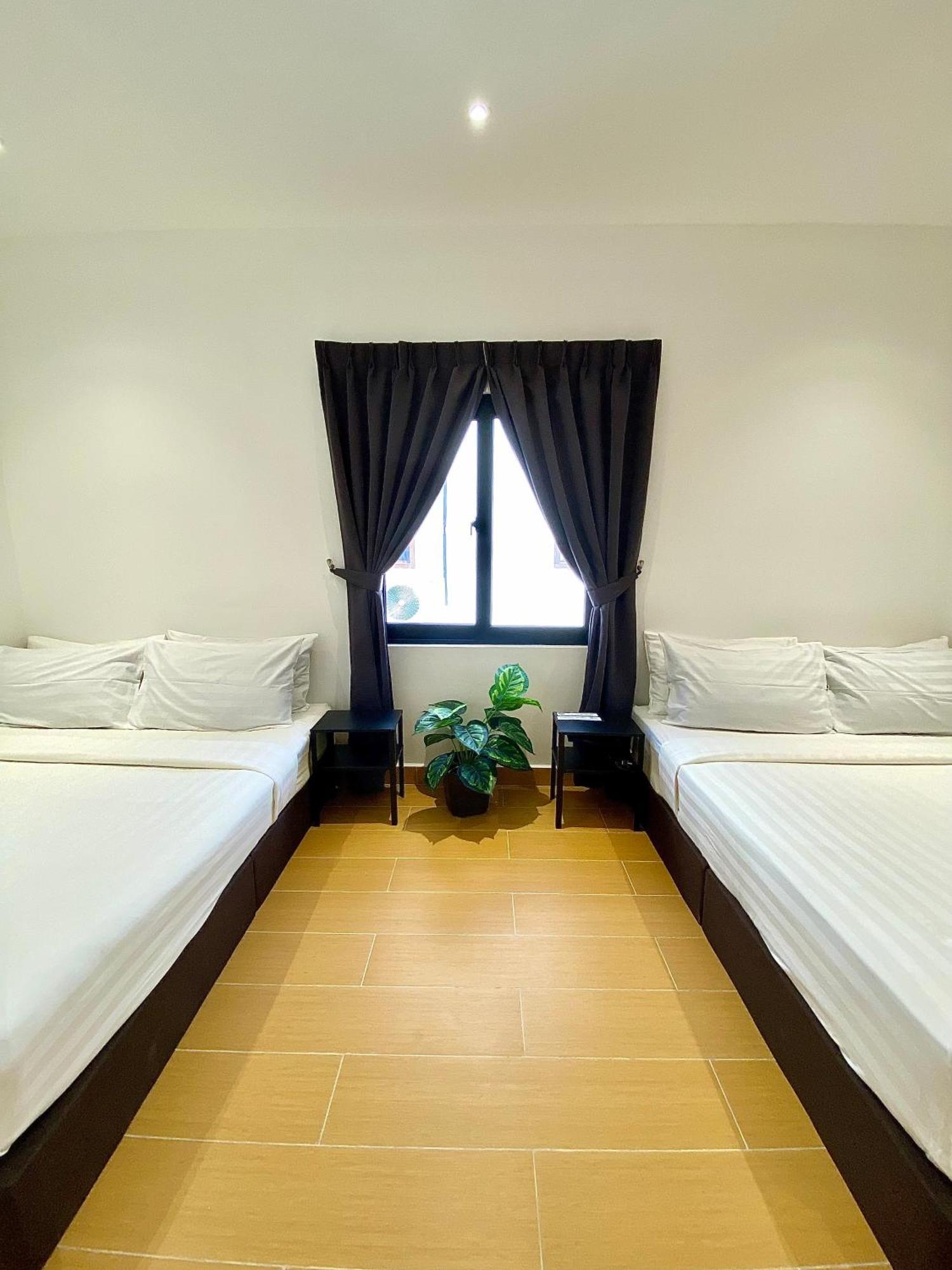 The 6N By Sky Hive Hotel George Town Exterior foto
