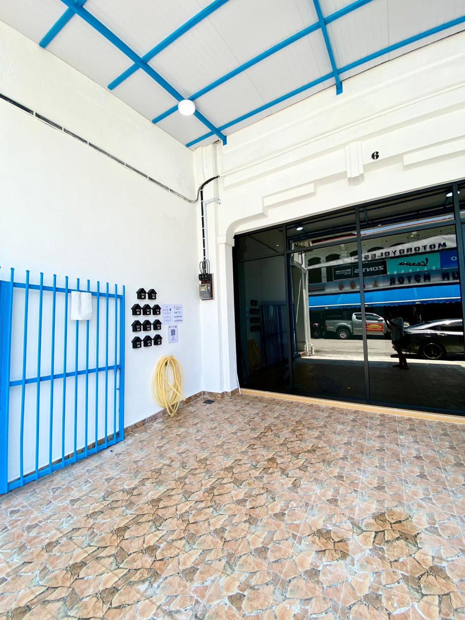The 6N By Sky Hive Hotel George Town Exterior foto